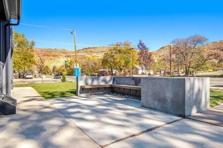 Near Downtown Stylish 2Br With Amazing Patio - 6 Villa Moab Kültér fotó