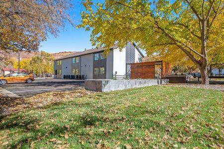 Near Downtown Stylish 2Br With Amazing Patio - 6 Villa Moab Kültér fotó